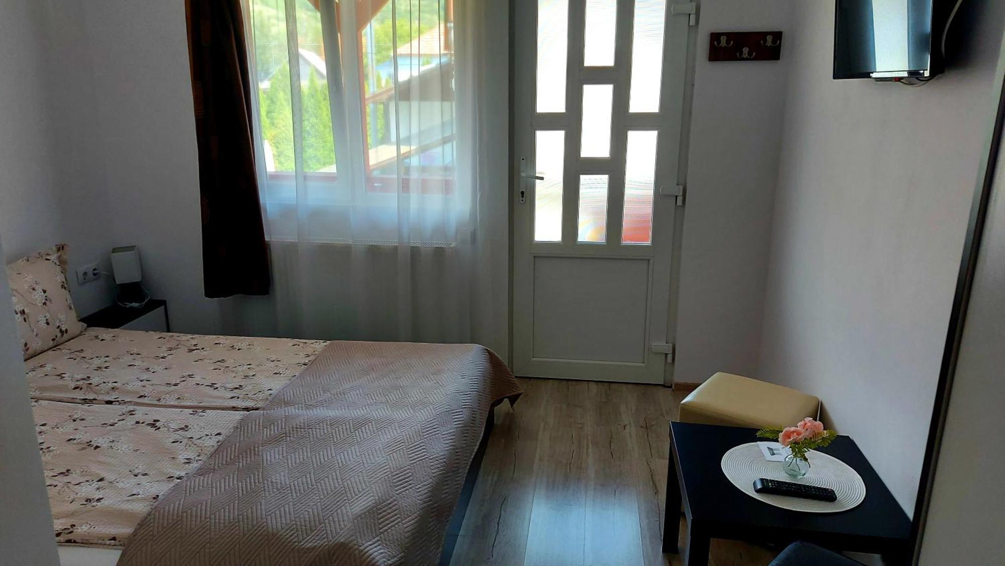 Anna Vendeghaz Hotel Praid Exterior photo